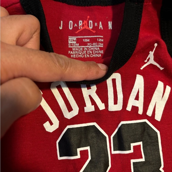 Red Jordan Set - Picture 2 of 7